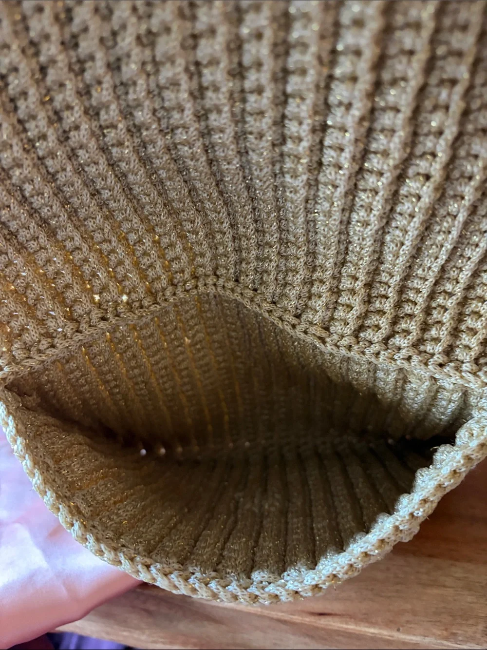 New!! Gold Flecked Woven Bow-Front Clutch Wristlet - Beige